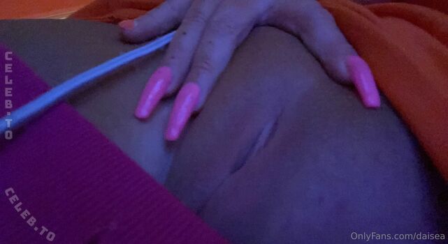 Full leaked Daisea private onlyfans photo