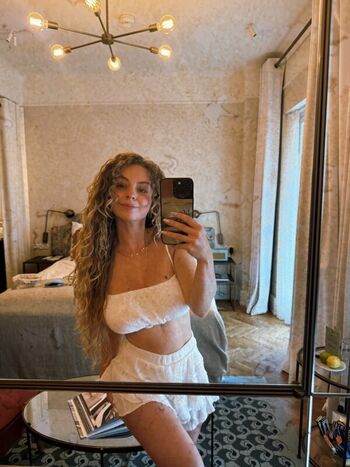 Full leaked Dalmalaluna private onlyfans photo