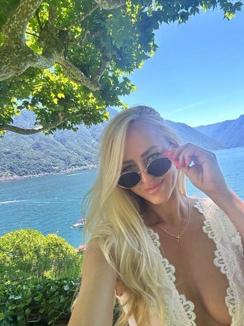 Full leaked Danielle moinet private onlyfans photo