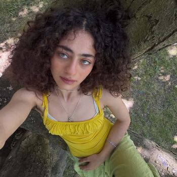 Full leaked Deba hekmat private onlyfans photo