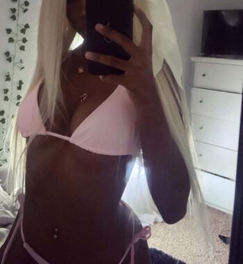 Full leaked Decembrsprincess private onlyfans photo