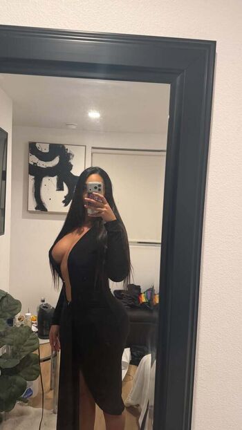 Full leaked Deyaraaaxo private onlyfans photo