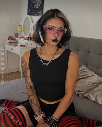 Full leaked Die goth kibo private onlyfans photo