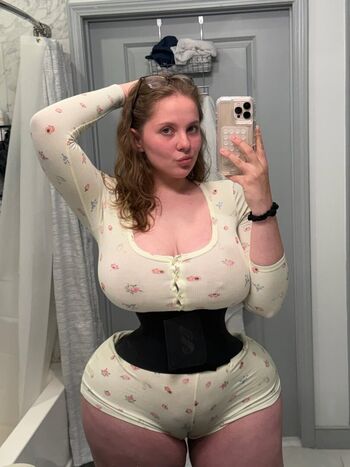 Full leaked Doolceluna private onlyfans photo