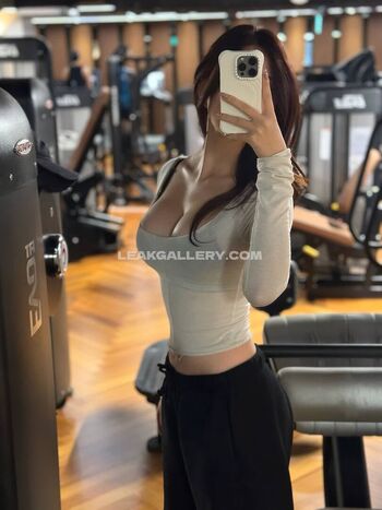 Full leaked Eeu nkyo private onlyfans photo