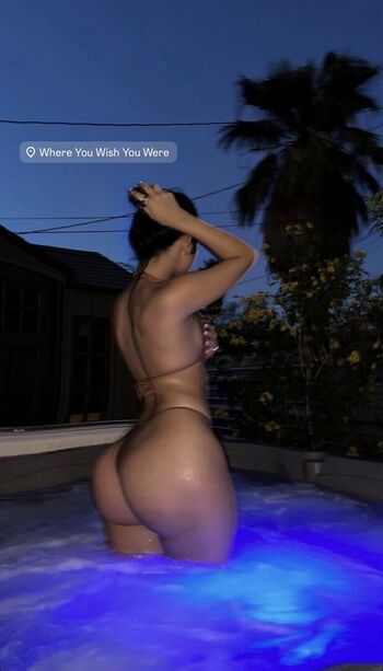 Full leaked Elara  page private onlyfans photo