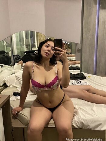 Full leaked Elekktra private onlyfans photo