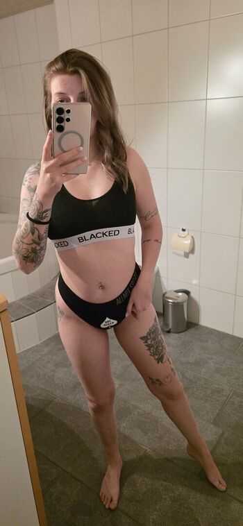 Elena Angel