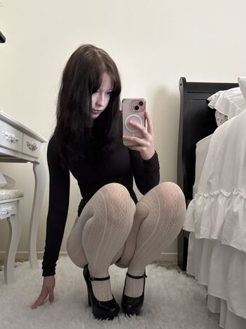 Full leaked Eliserenee private onlyfans photo
