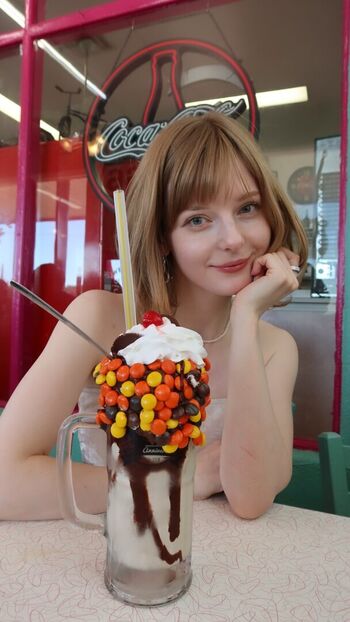 Ella Freya