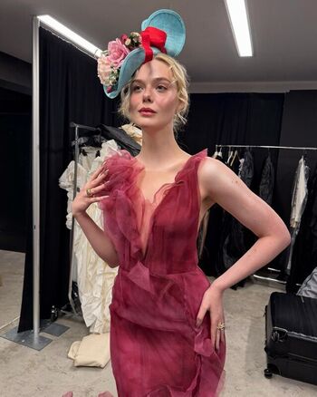 Full leaked Elle fanning private onlyfans photo