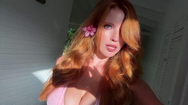 Full leaked Emily deyt aysage private onlyfans photo