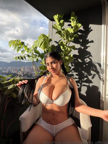 Full leaked Emily vergara private onlyfans photo