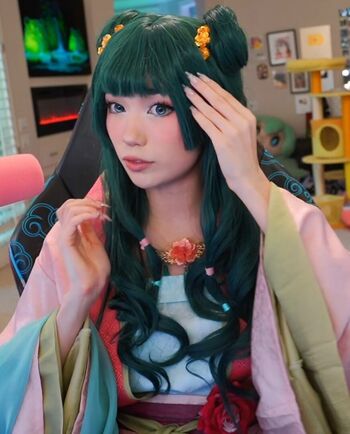 Full leaked Emiru private onlyfans photo