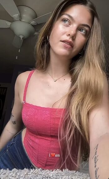 Full leaked Emma beardsley private onlyfans photo