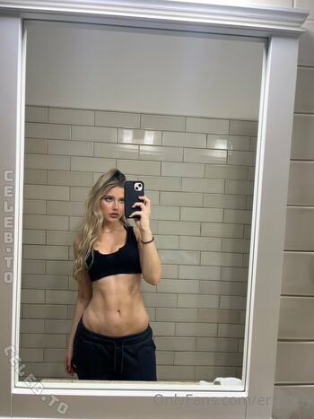 Full leaked Emma moore private onlyfans photo