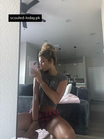 Full leaked Emmanuela private onlyfans photo