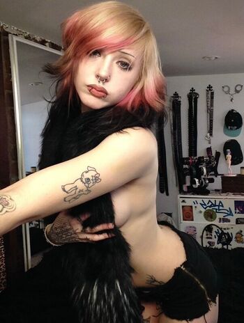 Full leaked Emoemz page private onlyfans photo