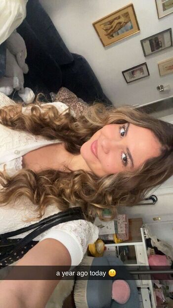 Ester Dobrik