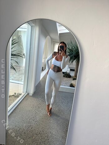 Full leaked Evelynuncovered private onlyfans photo