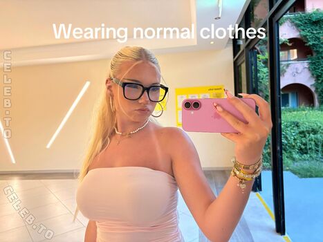 Full leaked Evx rnk private onlyfans photo