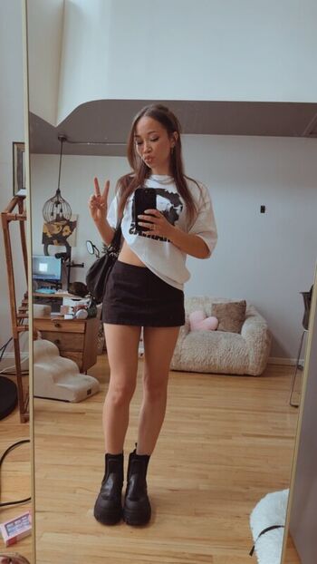 Full leaked Fairyz private onlyfans photo