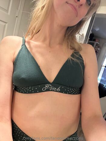 Full leaked Fandomreactions private onlyfans photo