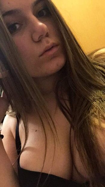 Full leaked Fejer megyei private onlyfans photo