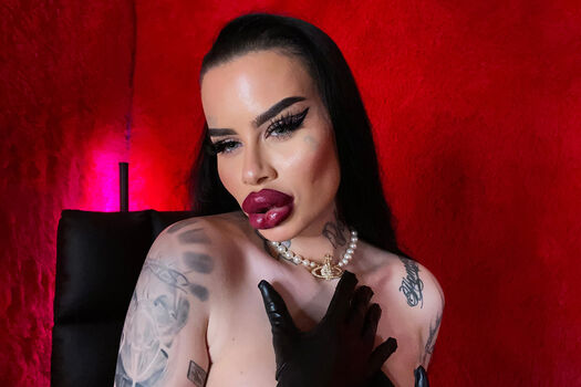 Full leaked Fetischbarbie private onlyfans photo