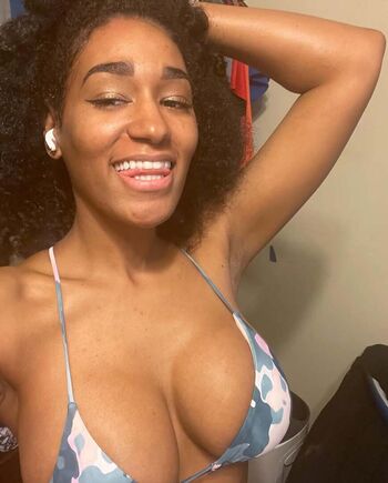 Full leaked Finetracks private onlyfans photo