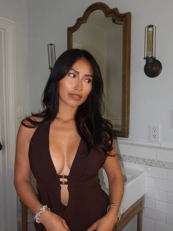 Full leaked Fionaleona page private onlyfans photo