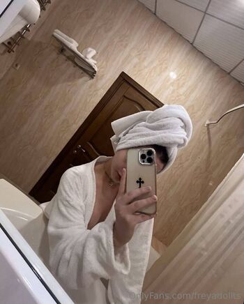 Full leaked Freyadollts private onlyfans photo