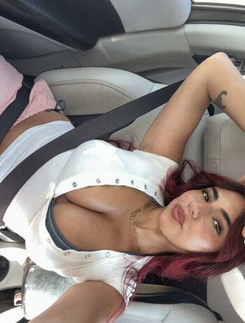 Full leaked Gabzstaa private onlyfans photo