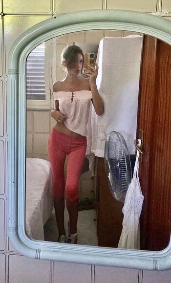 Full leaked Genevajuniper private onlyfans photo