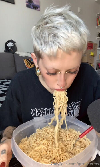 Full leaked Grrrl germs private onlyfans photo