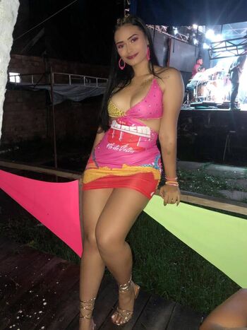 Full leaked Guimaraess private onlyfans photo
