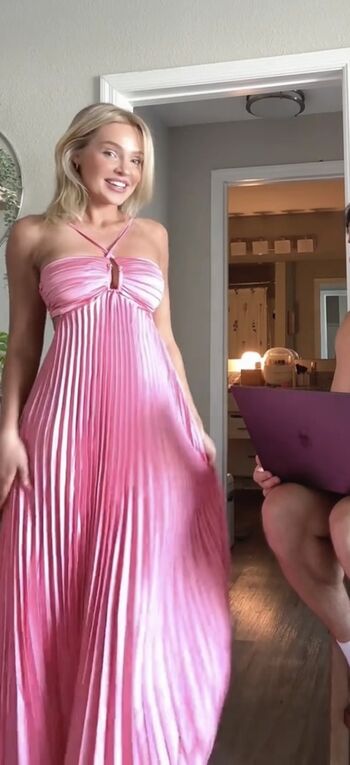 Full leaked Hailey malles private onlyfans photo
