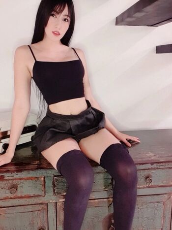 Full leaked Hakicosmodel private onlyfans photo