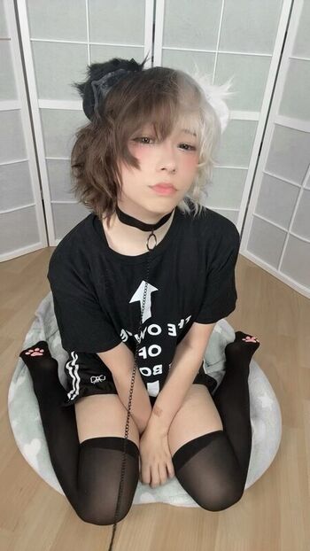 Full leaked Haltsmanu private onlyfans photo