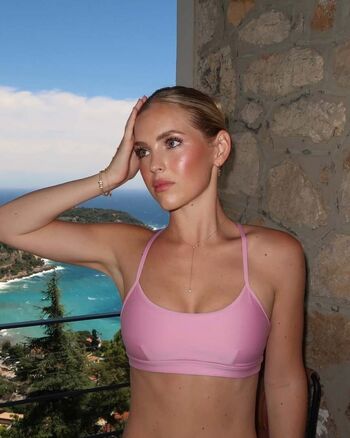 Full leaked Hannah st john private onlyfans photo