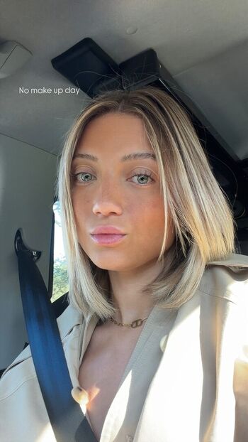 Full leaked Hello iris page private onlyfans photo