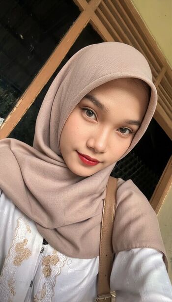 Full leaked Hijab soffia private onlyfans photo