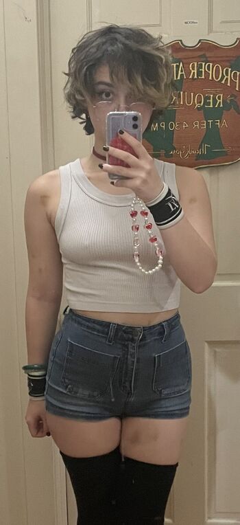 Full leaked Honeydewmelancholy private onlyfans photo