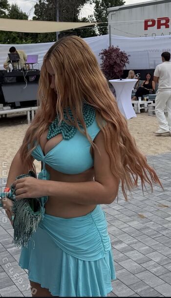 Full leaked Hrvaaticaa private onlyfans photo