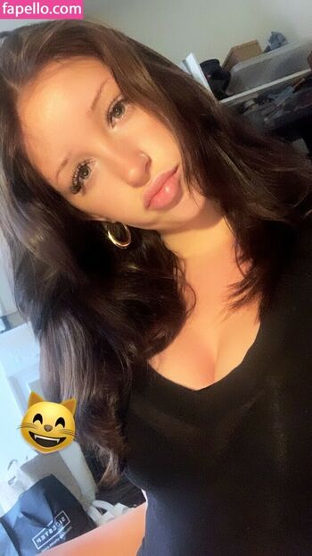 Full leaked Isasofly private onlyfans photo