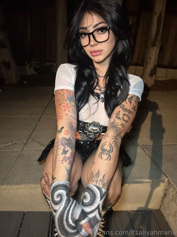 Full leaked Itsaliyahmarie private onlyfans photo