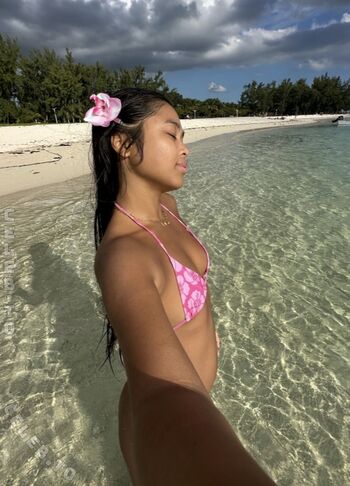 Full leaked Itscococeline private onlyfans photo