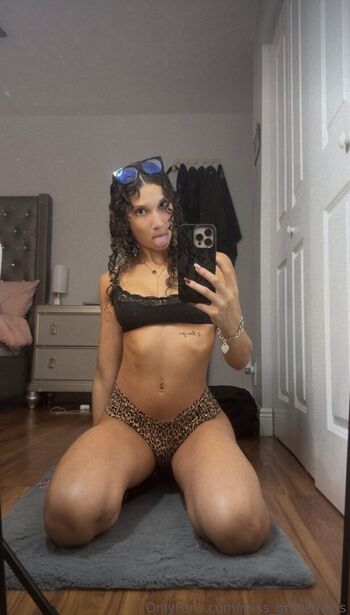 Full leaked Itsgracedaviis page private onlyfans photo