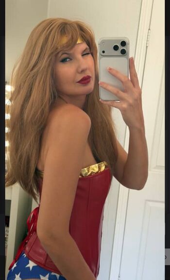 Full leaked Itsjustblondie private onlyfans photo