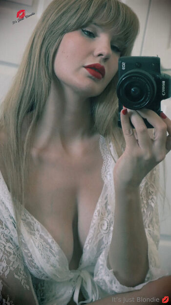 Full leaked Itsjustblondie itsjustashley private onlyfans photo